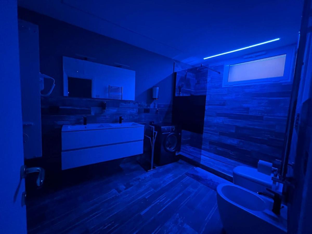 Castel Di Sangro Suite Apartment ภายนอก รูปภาพ