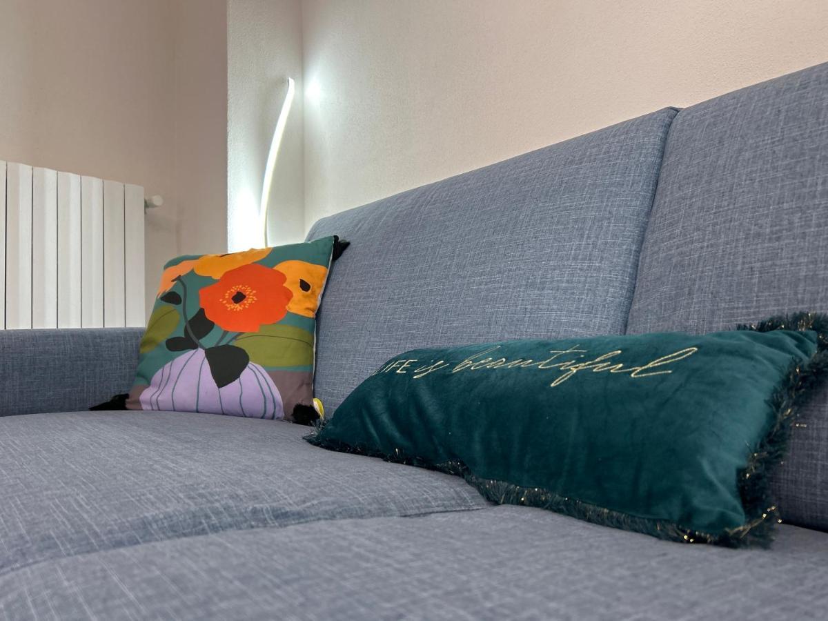 Castel Di Sangro Suite Apartment ภายนอก รูปภาพ